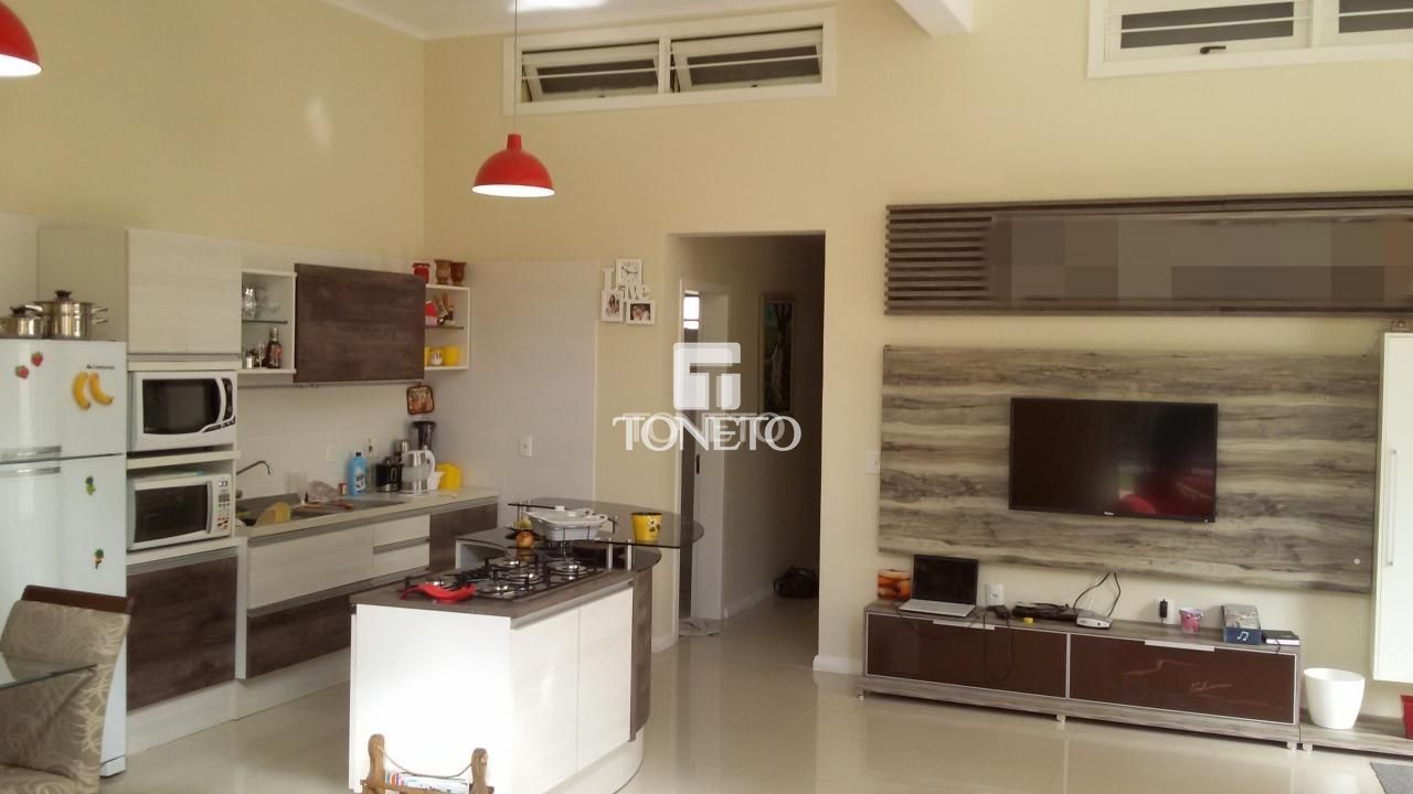 Casa à venda com 3 quartos, 120m² - Foto 4