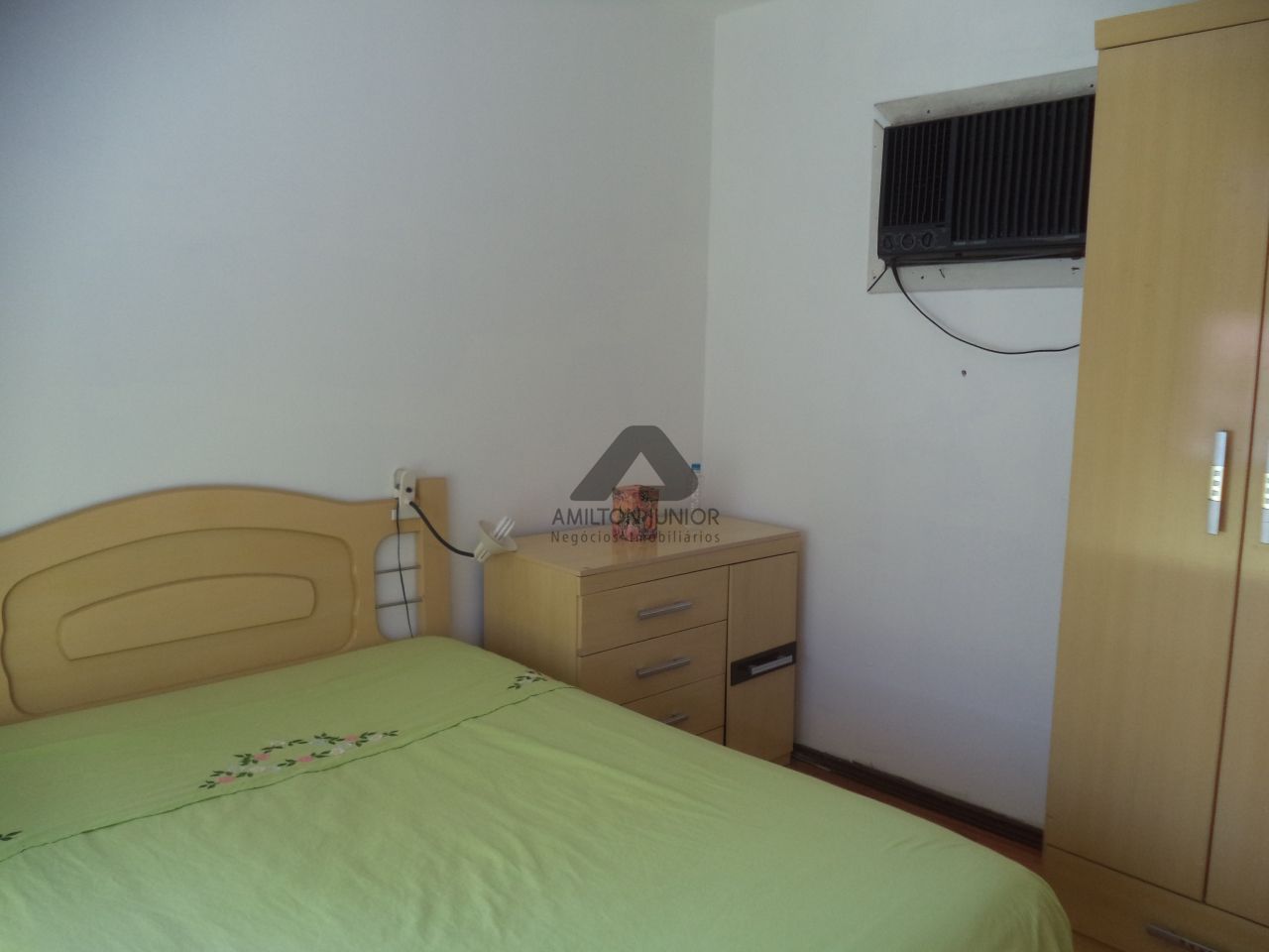 Apartamento à venda com 2 quartos, 66m² - Foto 7