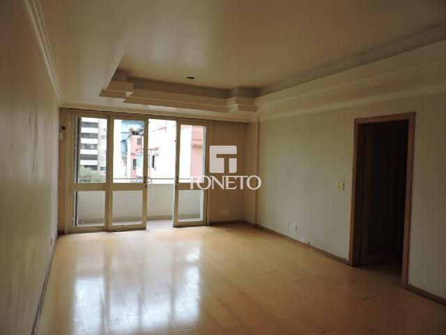 Apartamento à venda com 3 quartos, 124m² - Foto 4