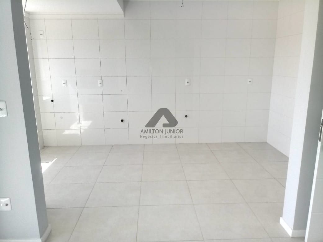 Apartamento à venda com 2 quartos, 83m² - Foto 12