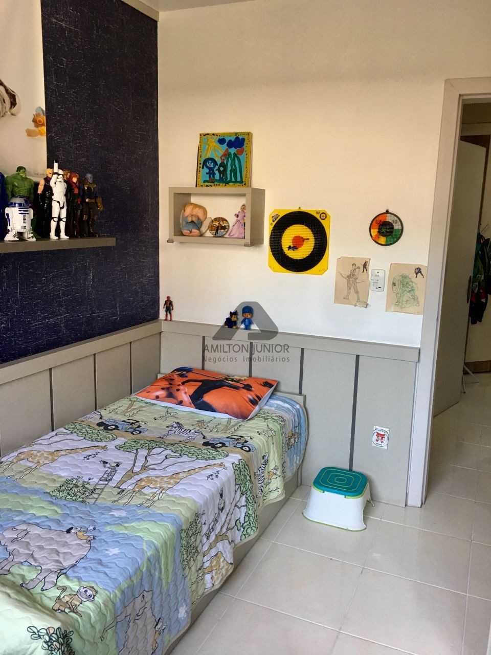 Apartamento à venda com 3 quartos, 85m² - Foto 18