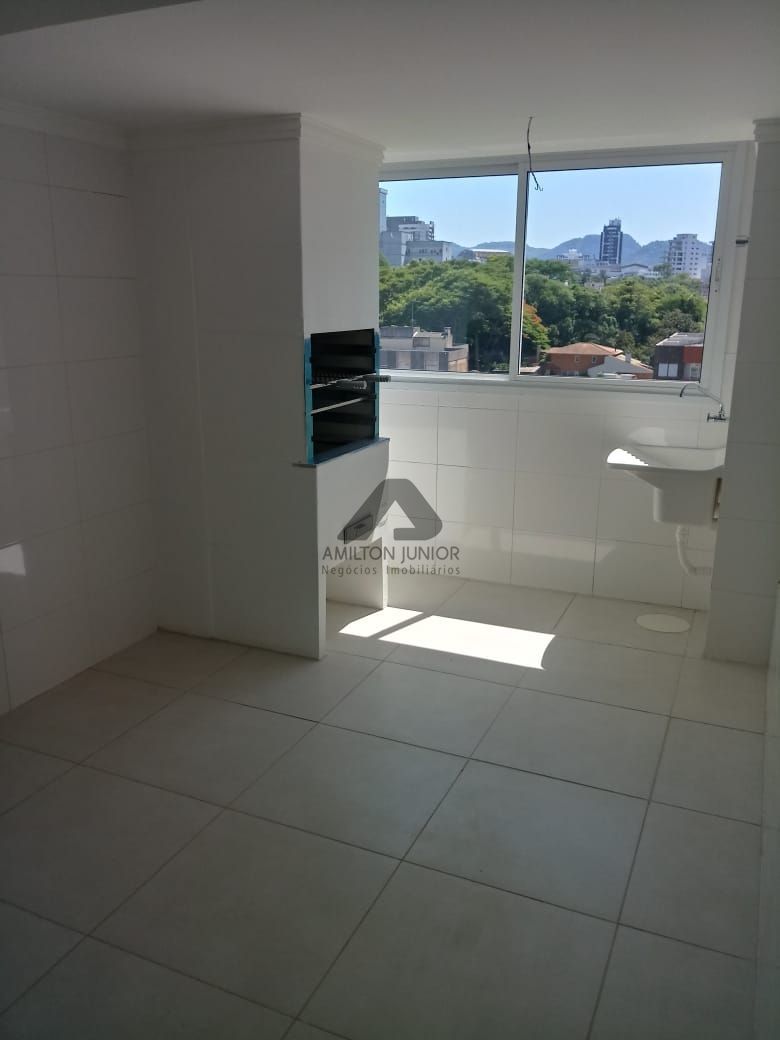 Apartamento à venda com 2 quartos, 83m² - Foto 14