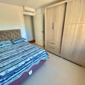 Apartamento com 109m², 3 dormitórios, 1 suíte, 2 vagas no San Pietro em Torres para Comprar