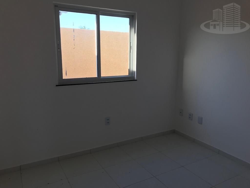 Casa à venda com 2 quartos, 74m² - Foto 8