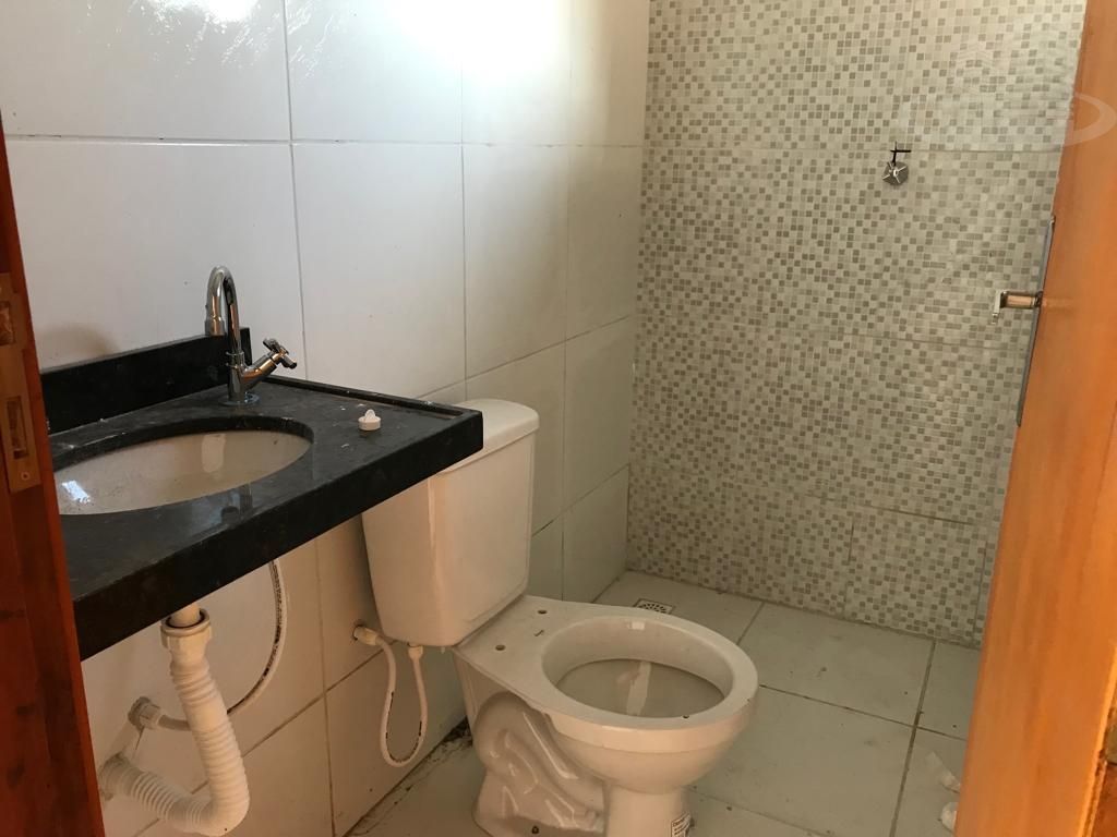 Casa à venda com 2 quartos, 74m² - Foto 13