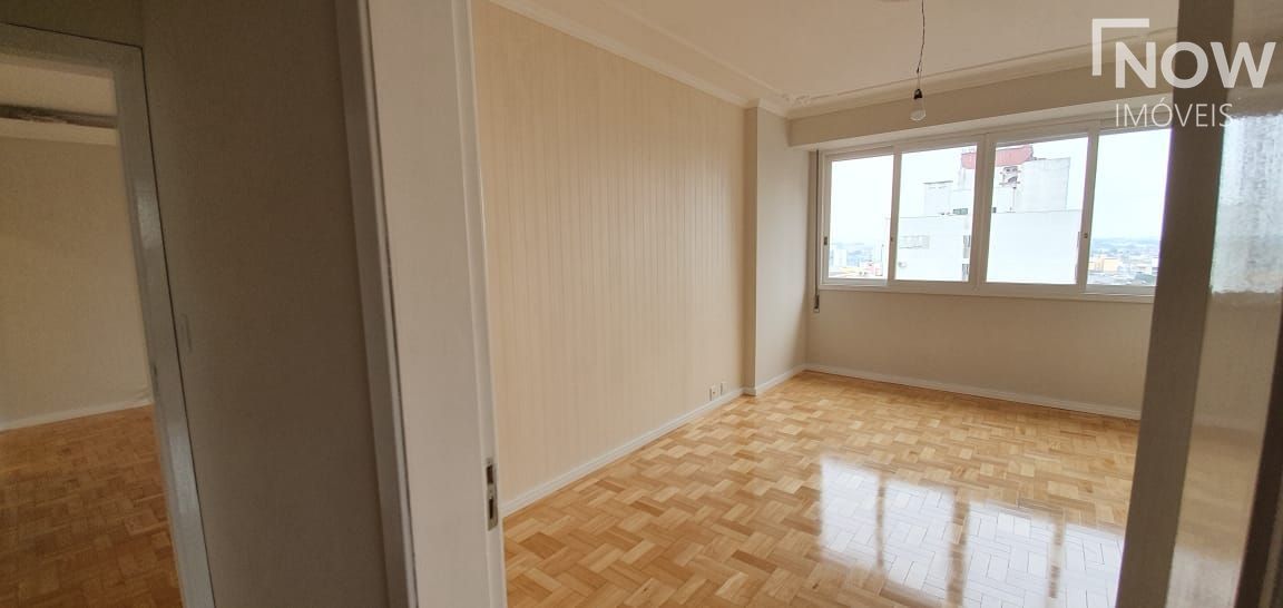 Apartamento à venda com 3 quartos, 143m² - Foto 6