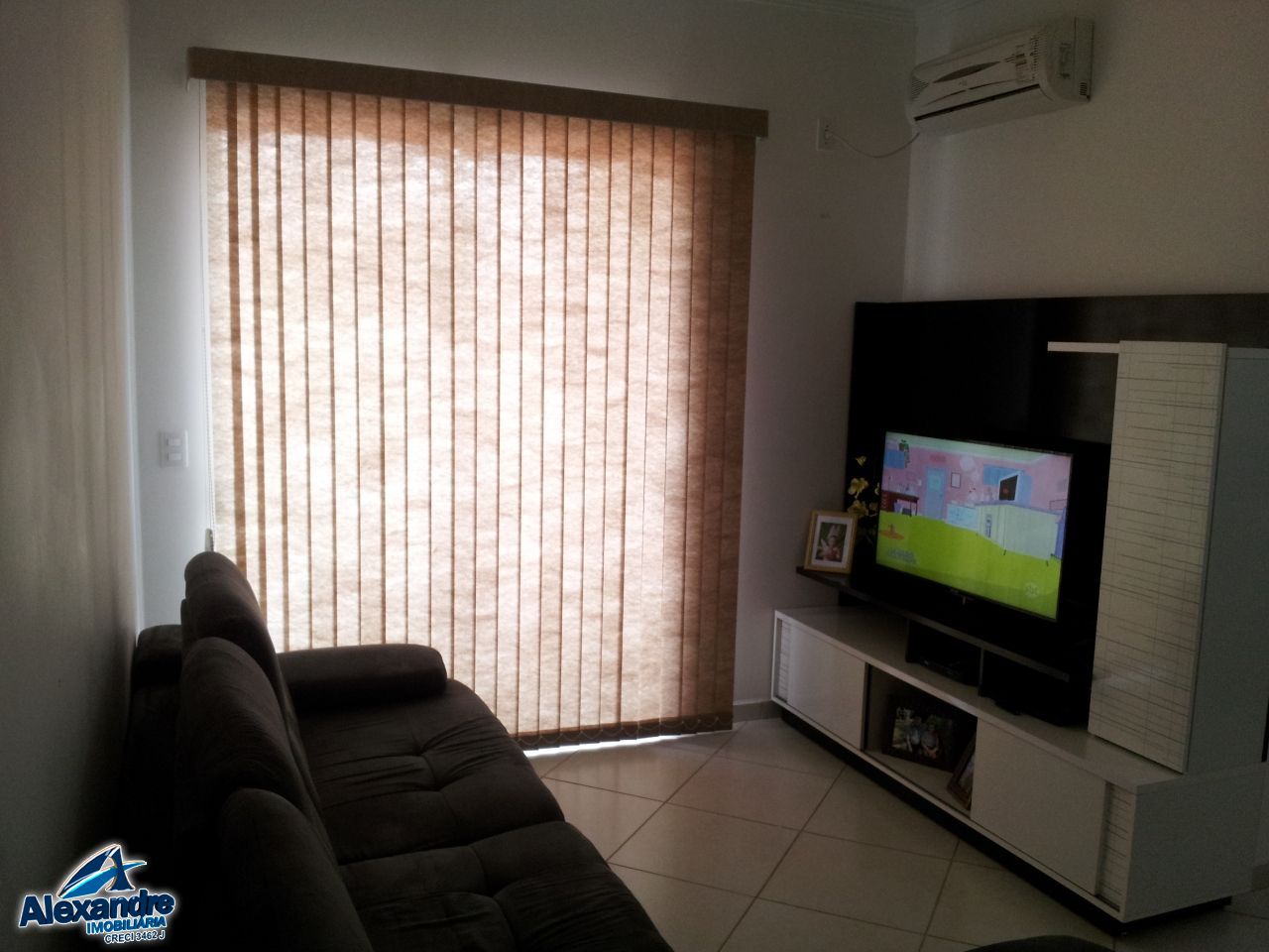 Apartamento à venda com 3 quartos, 84m² - Foto 3