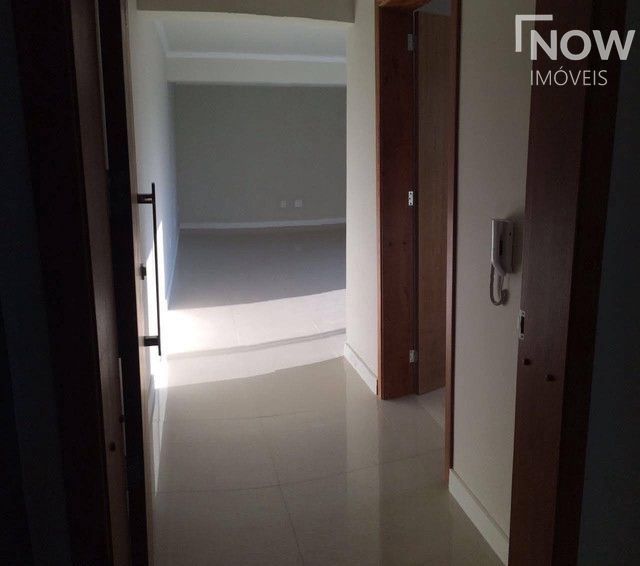 Apartamento à venda com 2 quartos, 105m² - Foto 2