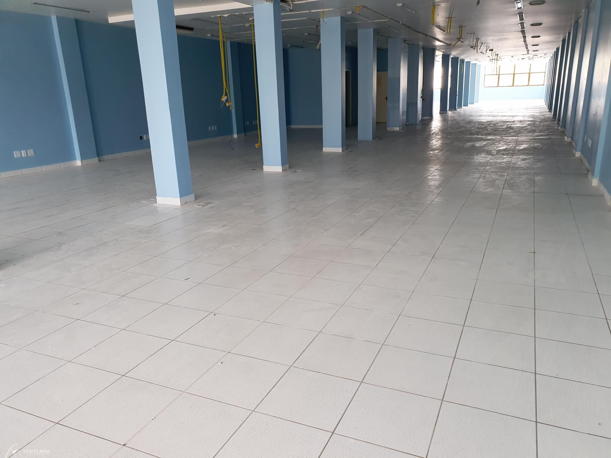 Conjunto Comercial-Sala à venda com 1 quarto, 714m² - Foto 3