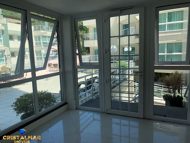 Apartamento à venda com 3 quartos, 220m² - Foto 28