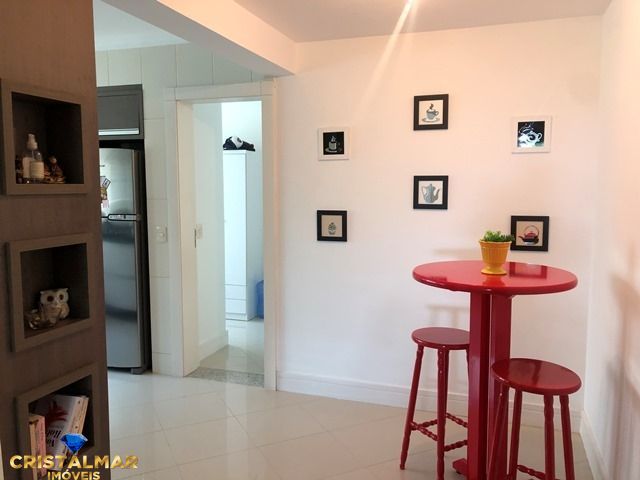 Apartamento à venda com 3 quartos, 220m² - Foto 12