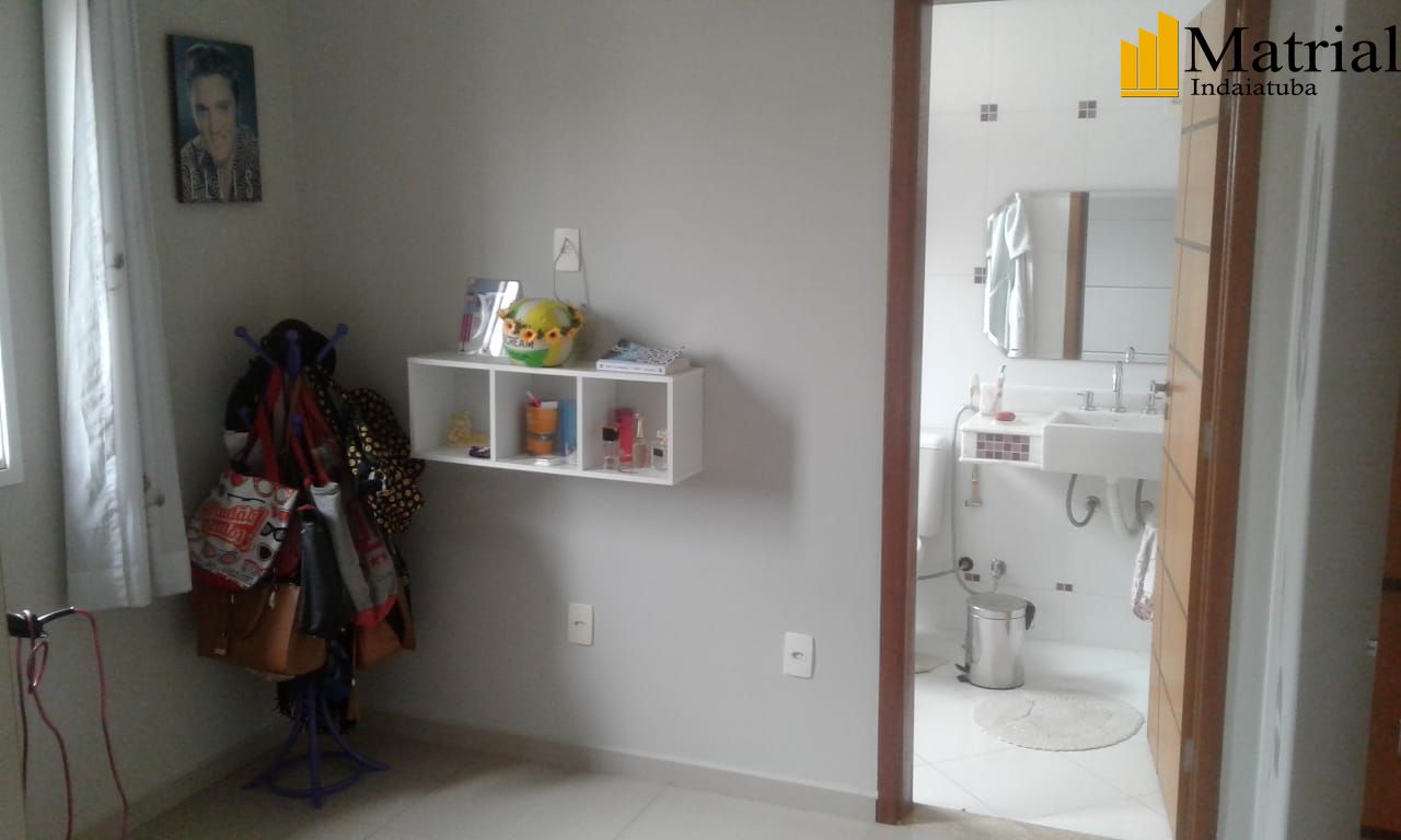 Casa à venda com 4 quartos, 240m² - Foto 14