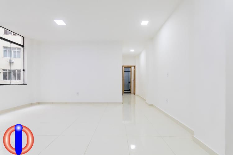 Apartamento à venda com 2 quartos, 80m² - Foto 2