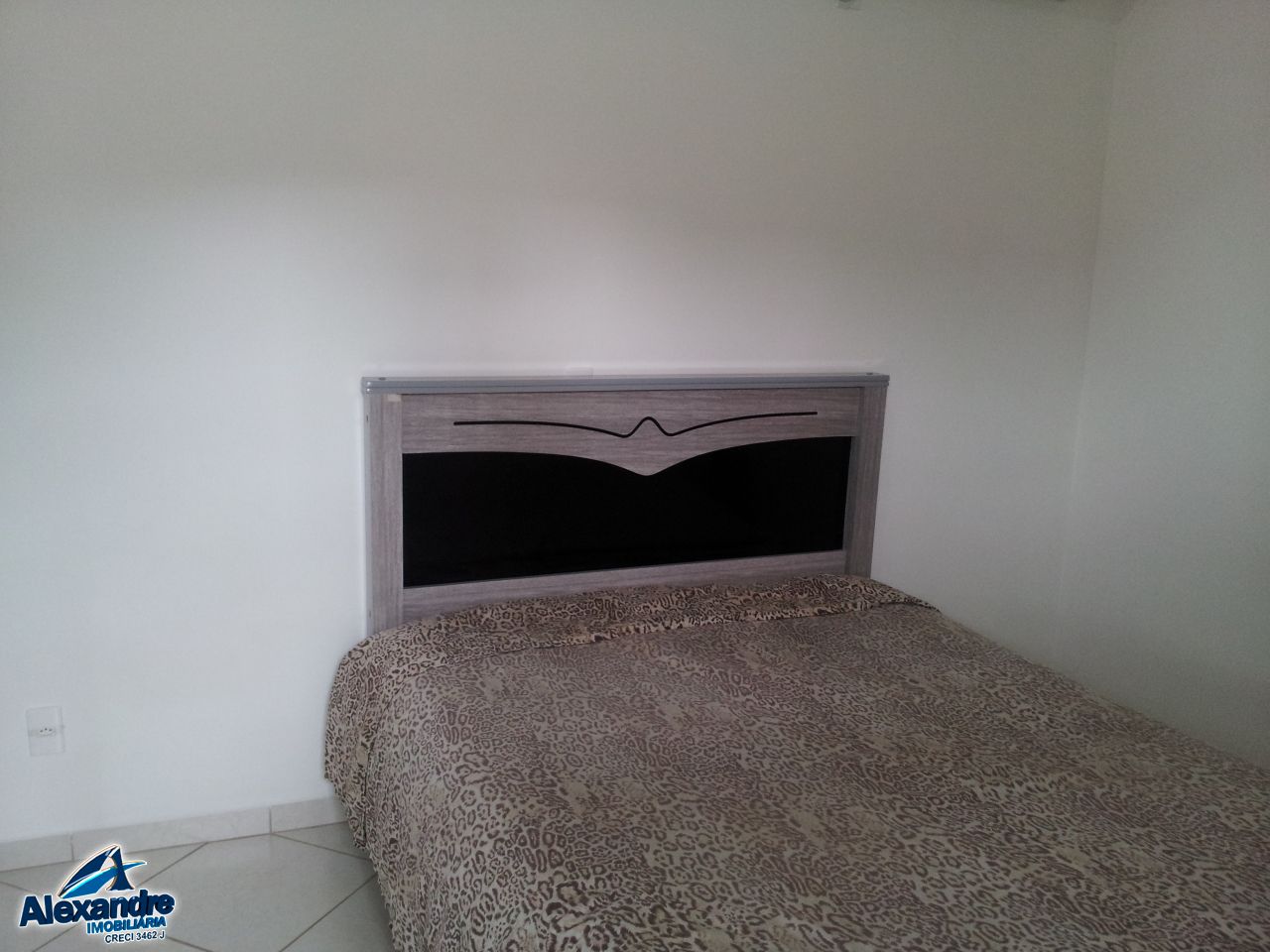 Apartamento à venda com 3 quartos, 84m² - Foto 10