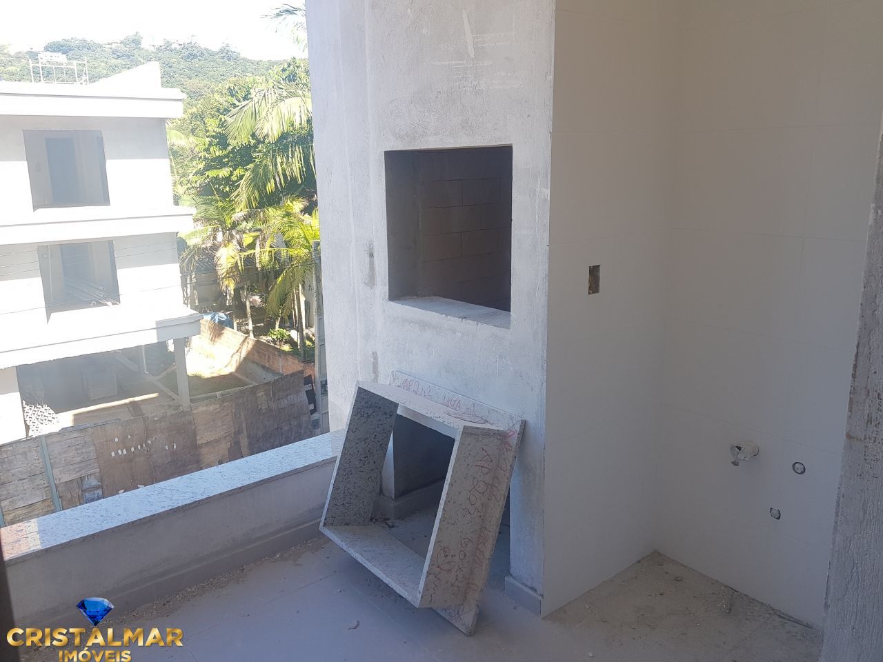 Apartamento à venda com 2 quartos, 77m² - Foto 4