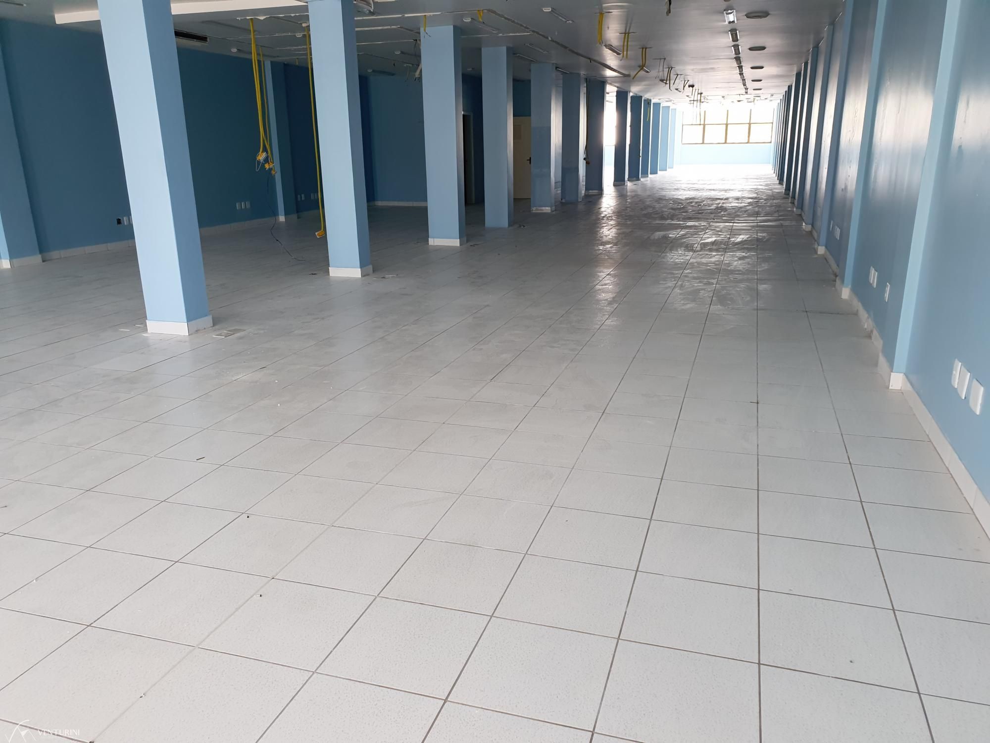 Conjunto Comercial-Sala à venda com 1 quarto, 714m² - Foto 2