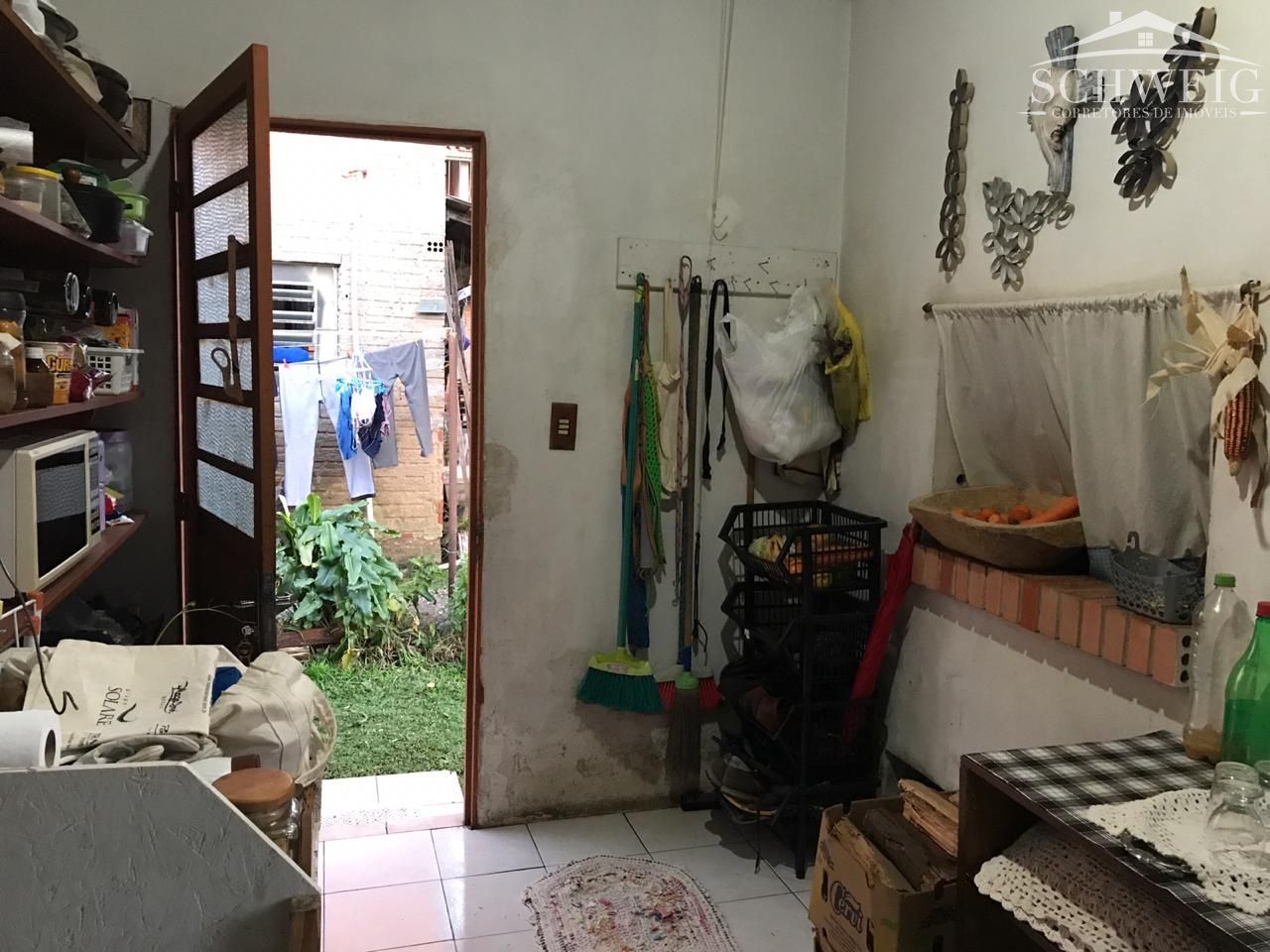 Casa à venda com 3 quartos, 100m² - Foto 3