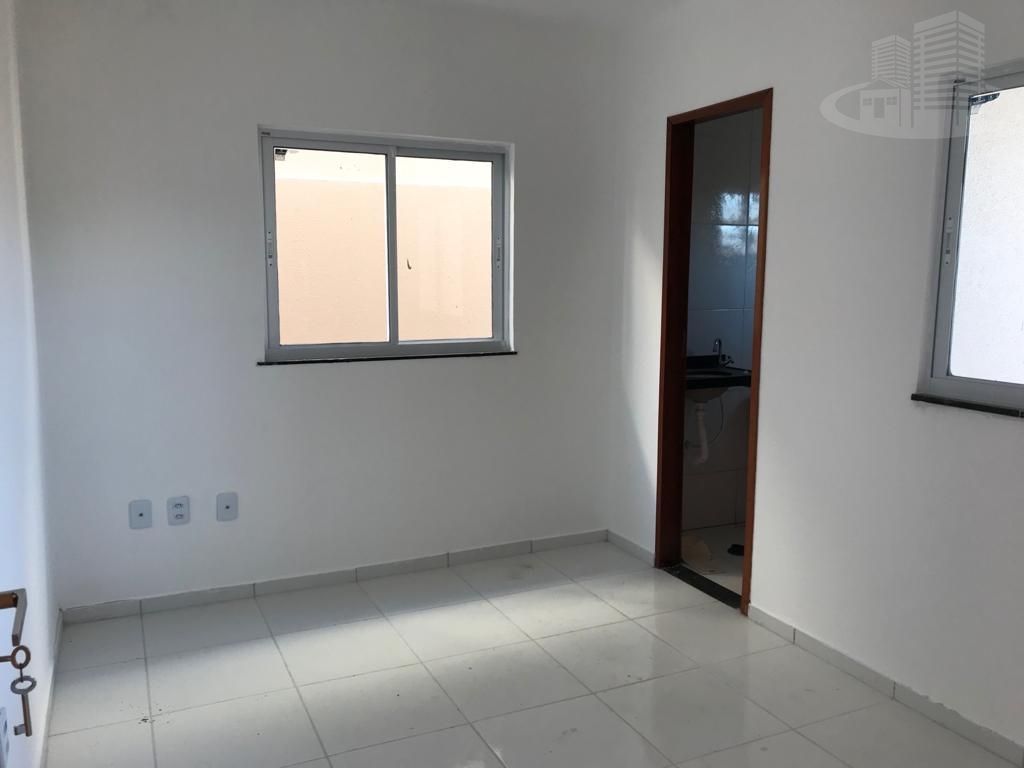 Casa à venda com 2 quartos, 74m² - Foto 6