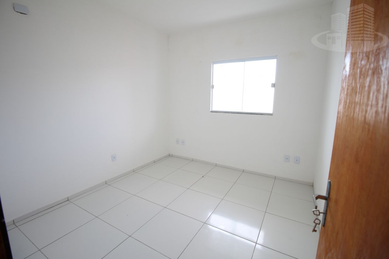 Casa à venda com 2 quartos, 76m² - Foto 10
