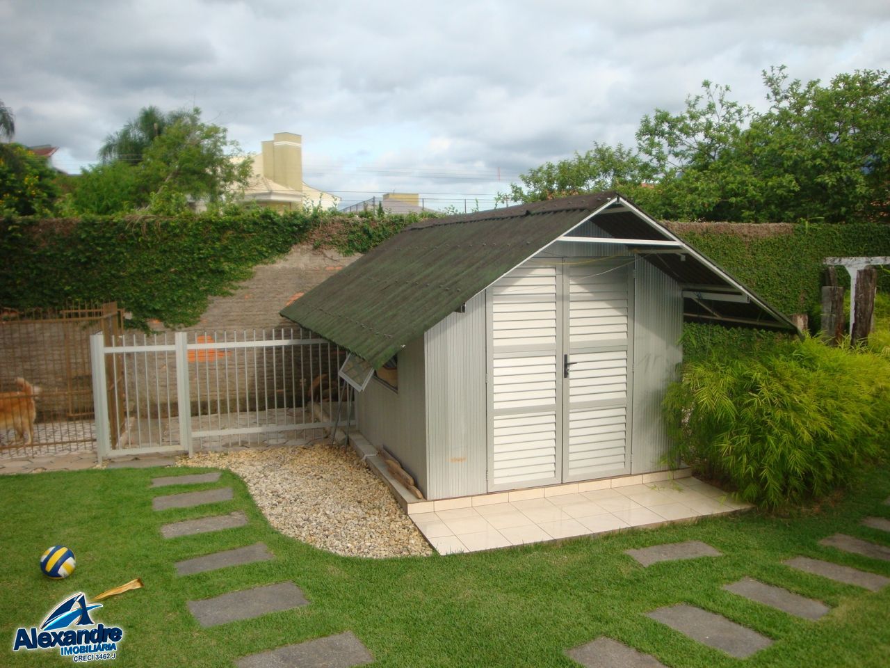 Casa à venda com 4 quartos, 360m² - Foto 9