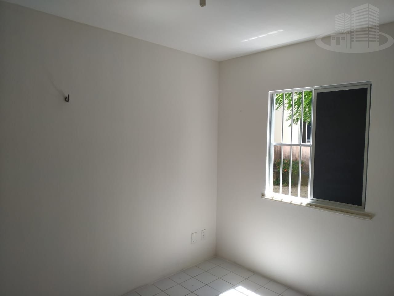 Apartamento à venda com 2 quartos, 44m² - Foto 12