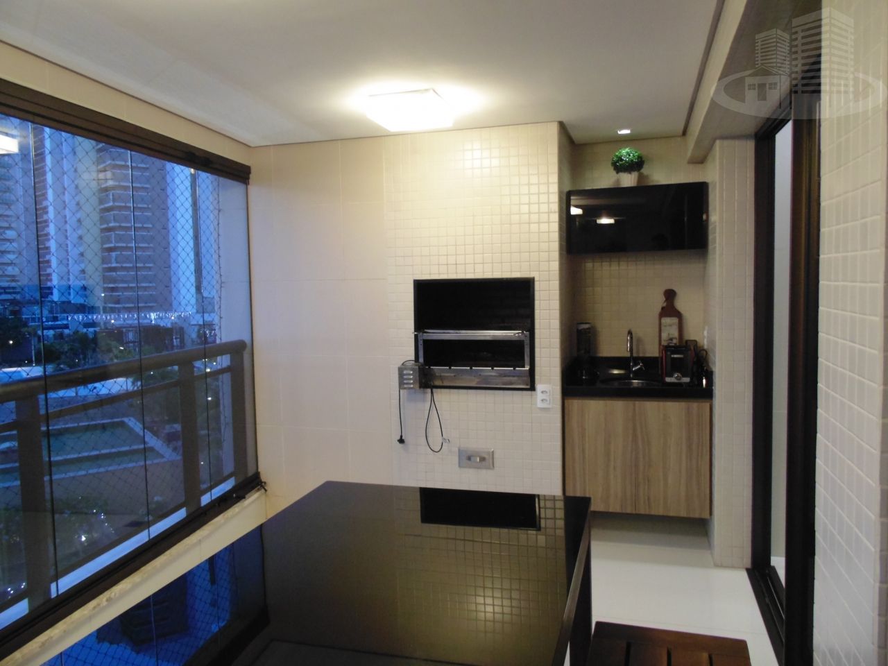 Apartamento à venda com 3 quartos, 259m² - Foto 5