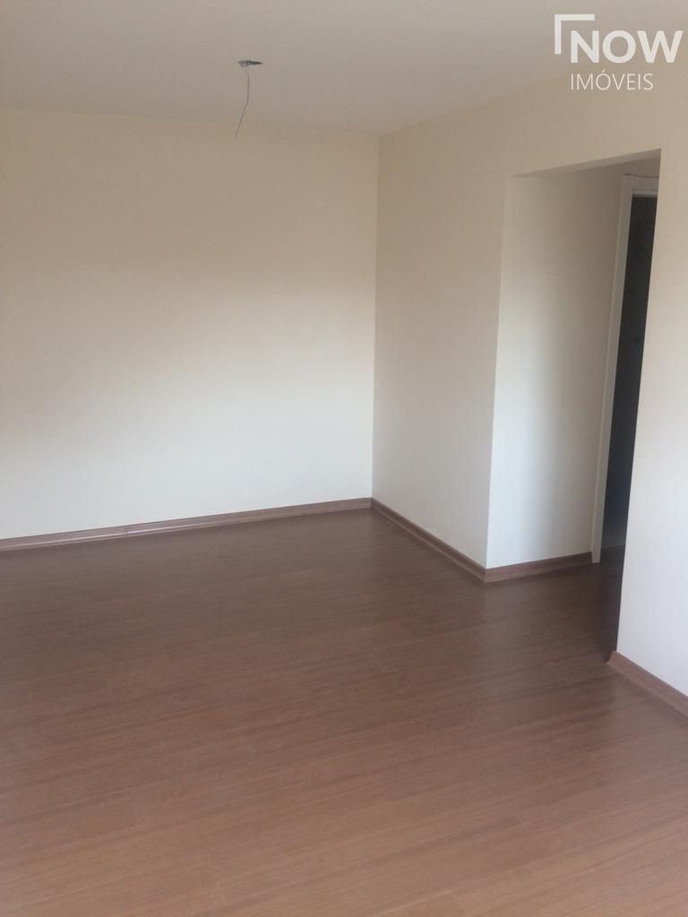 Apartamento à venda com 3 quartos, 83m² - Foto 9