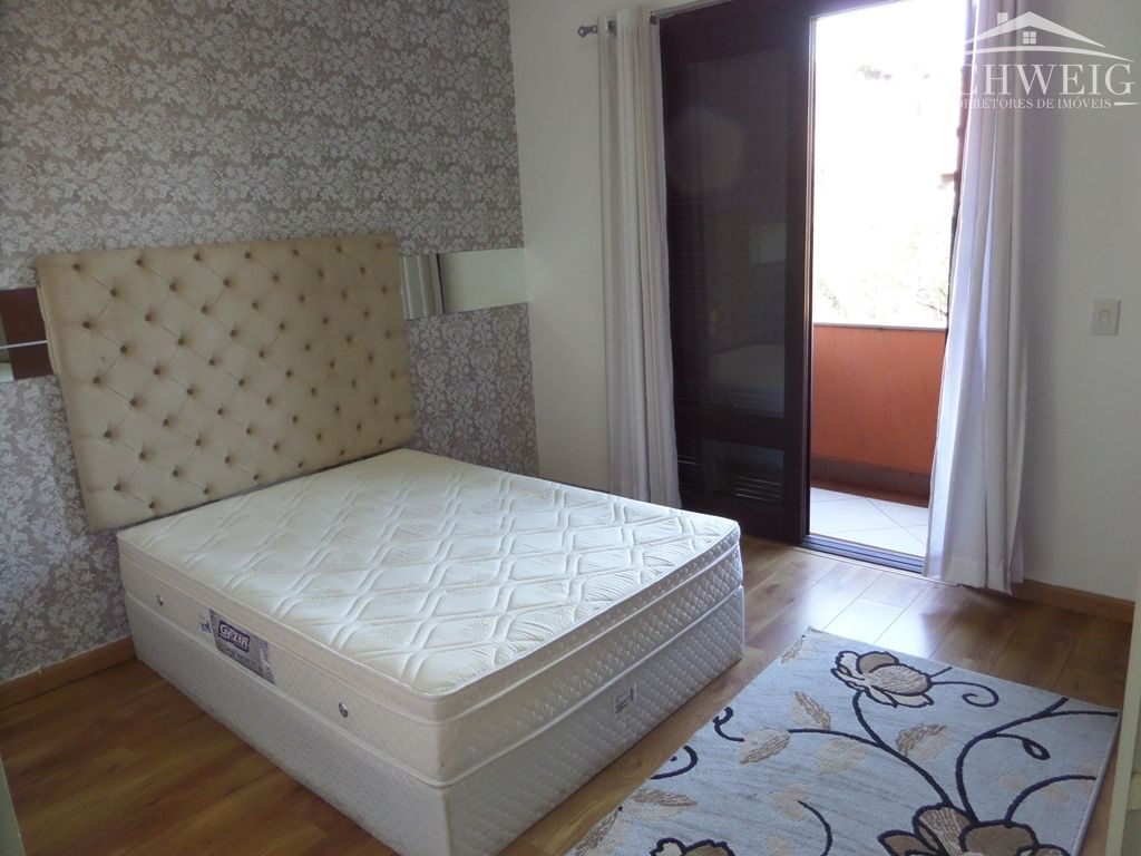 Apartamento à venda com 3 quartos, 135m² - Foto 17