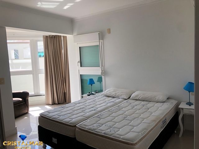 Apartamento à venda com 3 quartos, 220m² - Foto 16