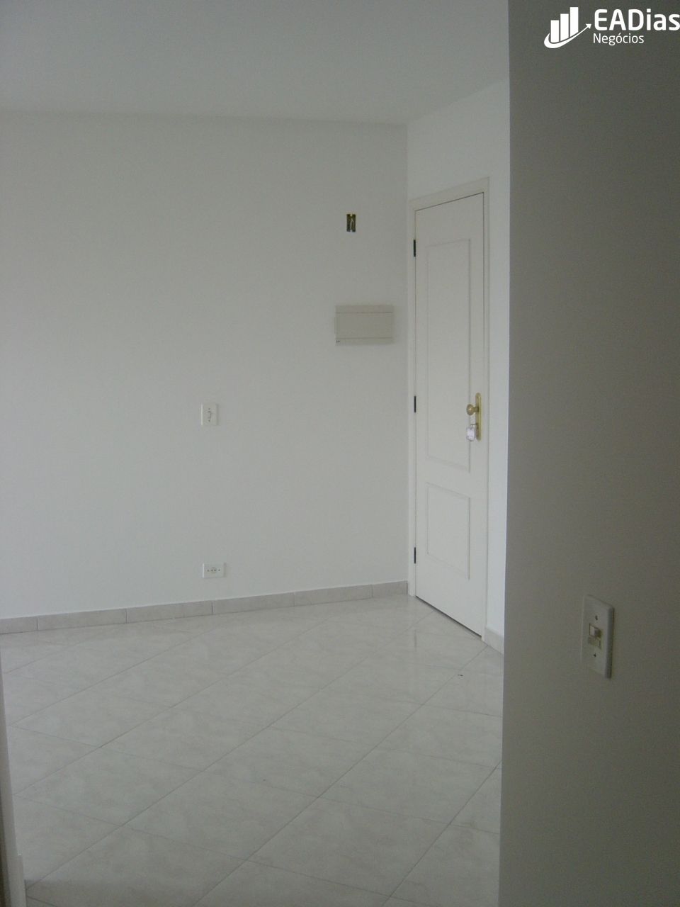 Apartamento à venda com 3 quartos, 70m² - Foto 11