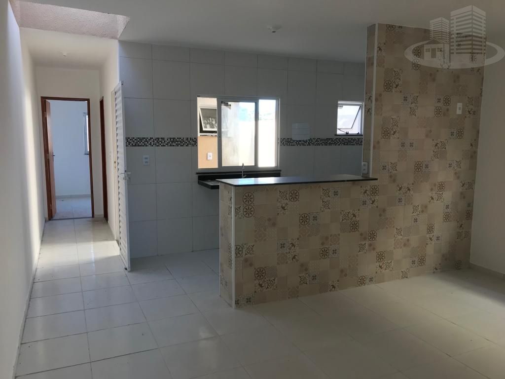 Casa à venda com 2 quartos, 74m² - Foto 3