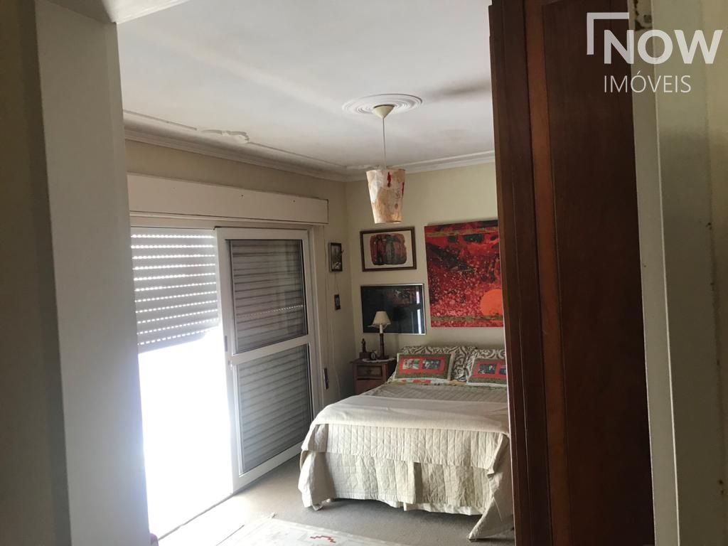 Apartamento à venda com 3 quartos, 157m² - Foto 6