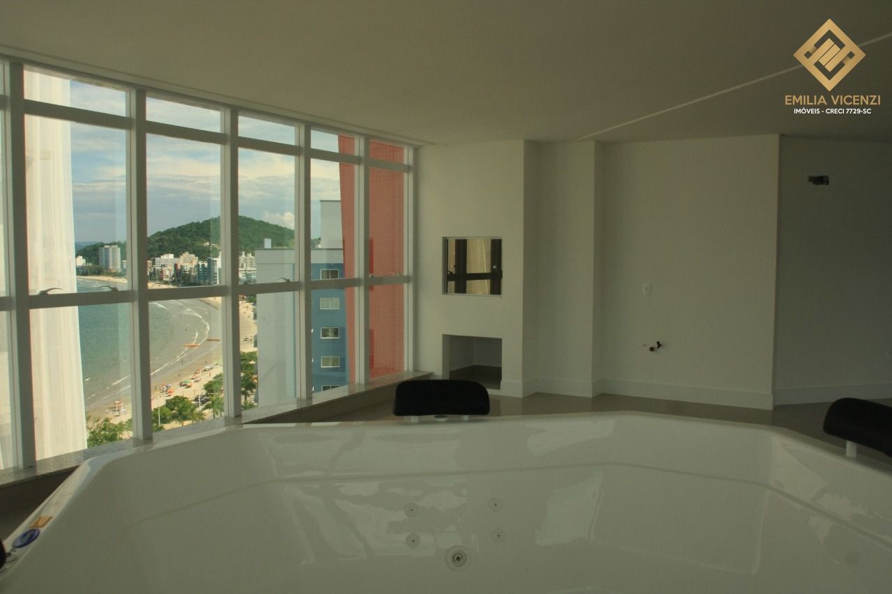 Apartamento à venda com 6 quartos, 368m² - Foto 8