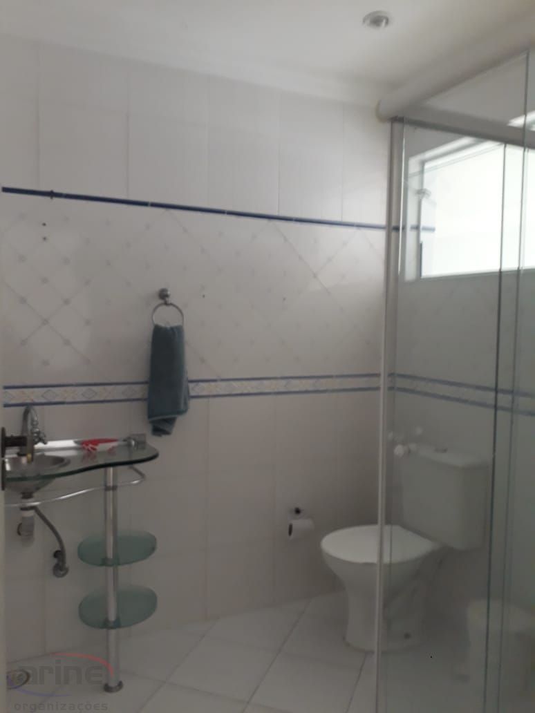 Sobrado à venda com 3 quartos, 200m² - Foto 22