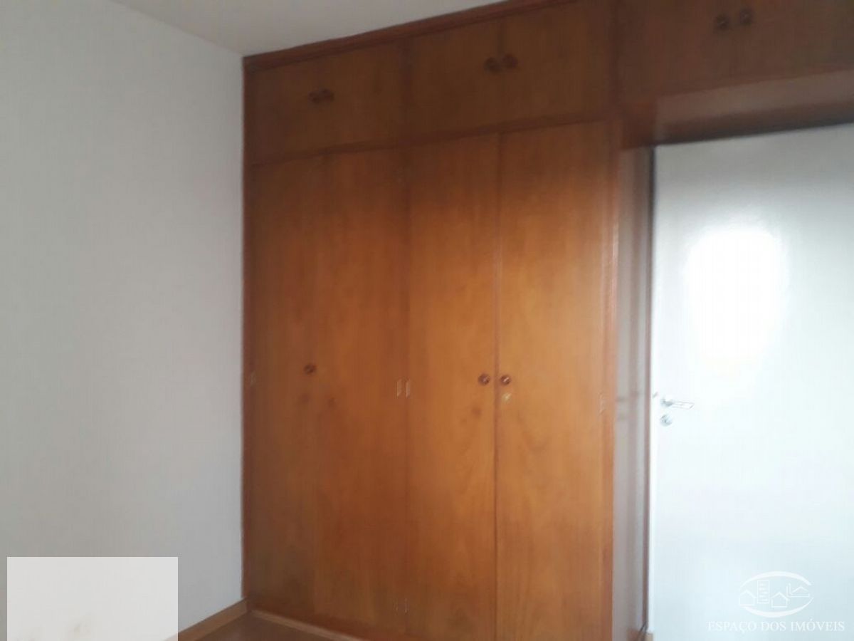 Apartamento à venda e aluguel com 2 quartos, 60m² - Foto 17