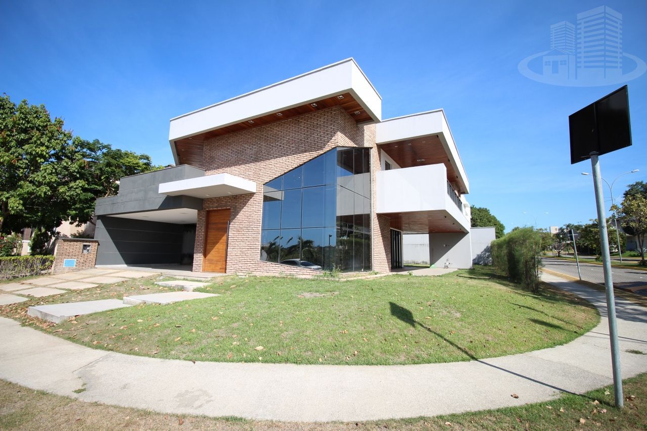 Casa de Condomínio à venda e aluguel com 4 quartos, 420m² - Foto 1