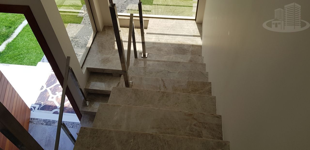 Casa de Condomínio à venda com 4 quartos, 380m² - Foto 10
