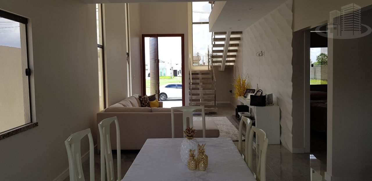 Casa de Condomínio à venda com 4 quartos, 380m² - Foto 4