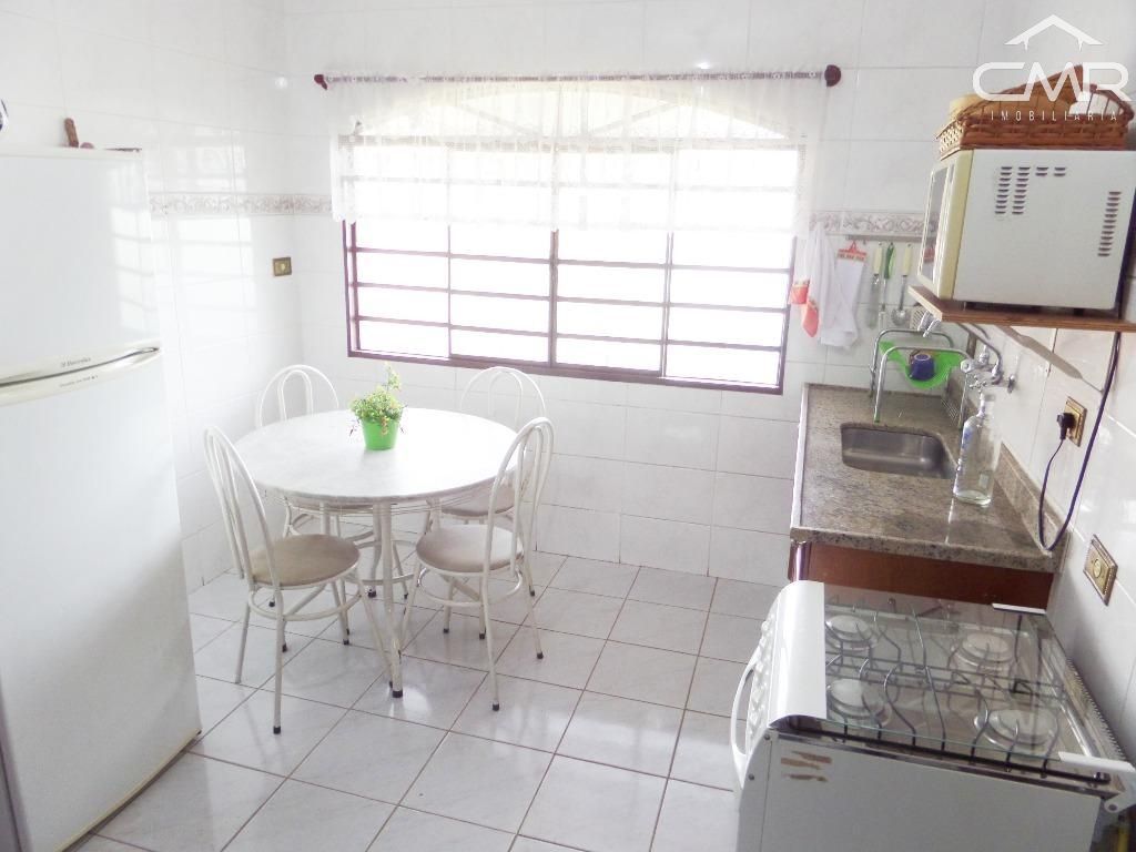 Chácara à venda com 4 quartos, 550m² - Foto 40