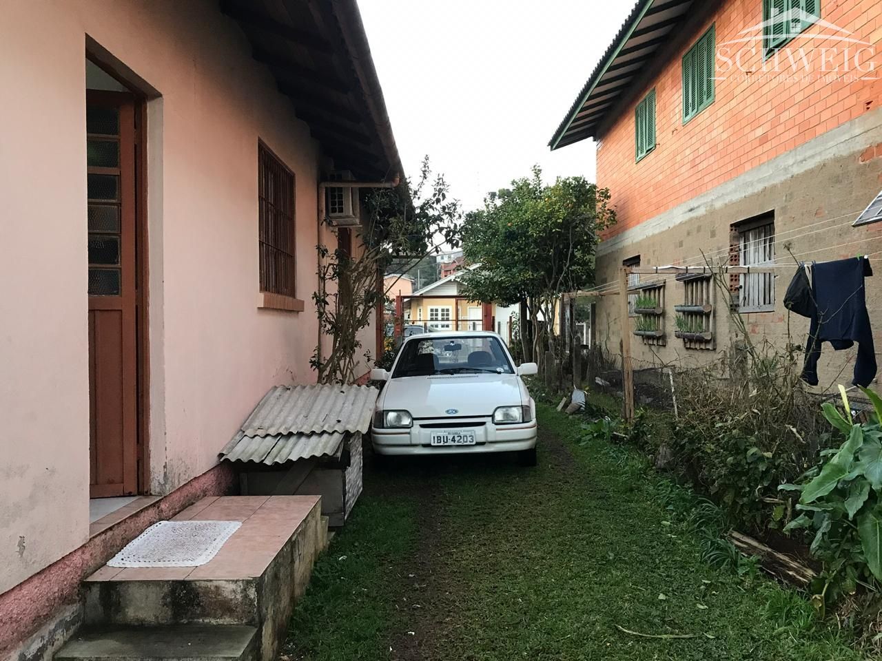 Casa à venda com 3 quartos, 100m² - Foto 11