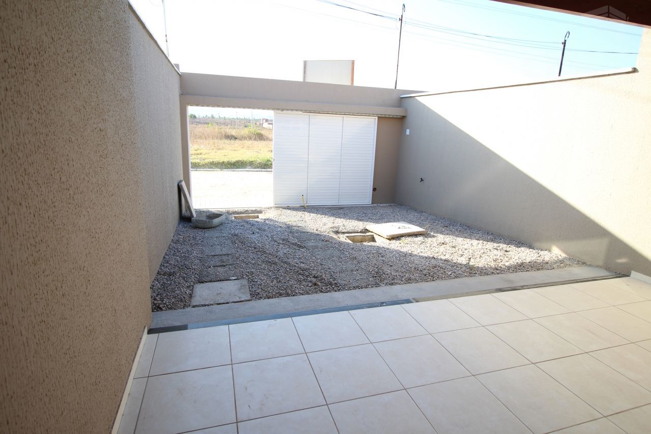 Casa à venda com 2 quartos, 72m² - Foto 11