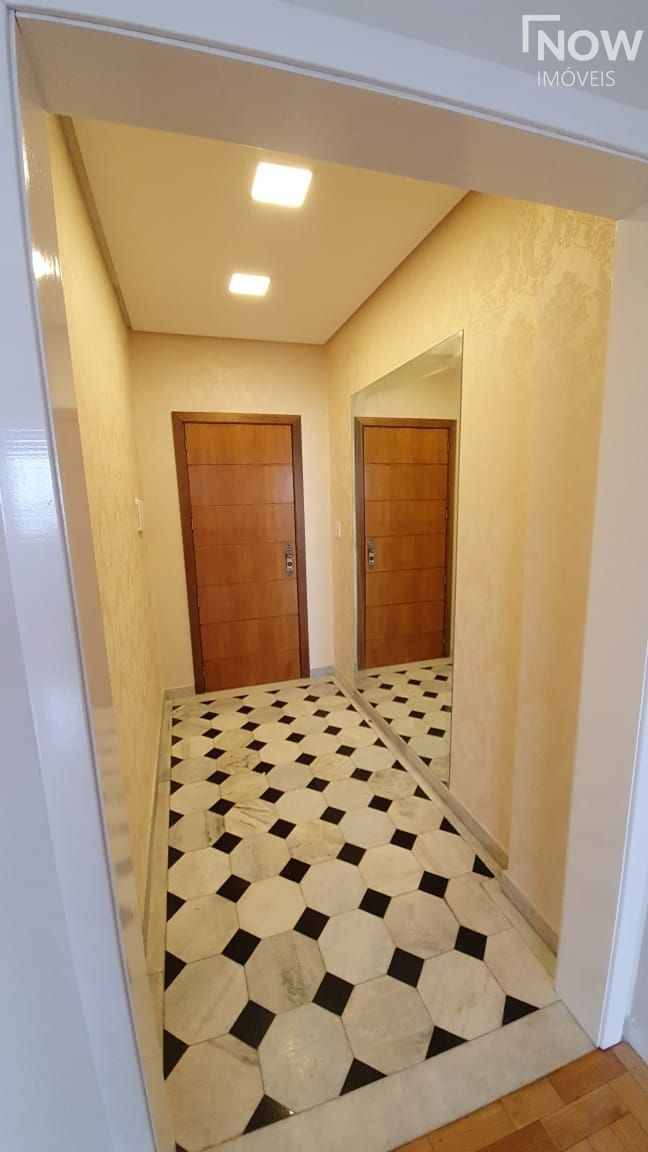 Apartamento à venda com 3 quartos, 143m² - Foto 5