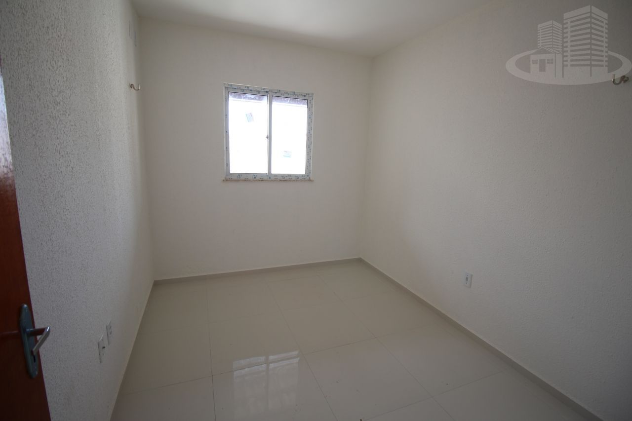 Casa à venda com 3 quartos, 89m² - Foto 5