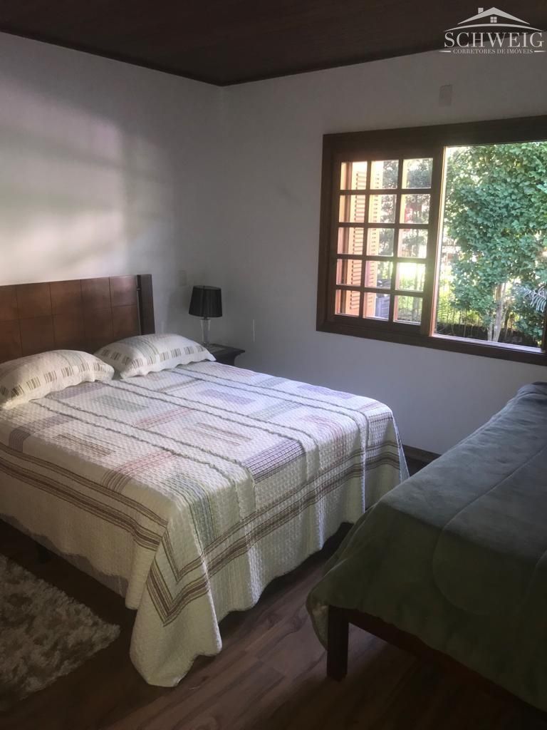 Casa à venda com 4 quartos, 1404m² - Foto 11