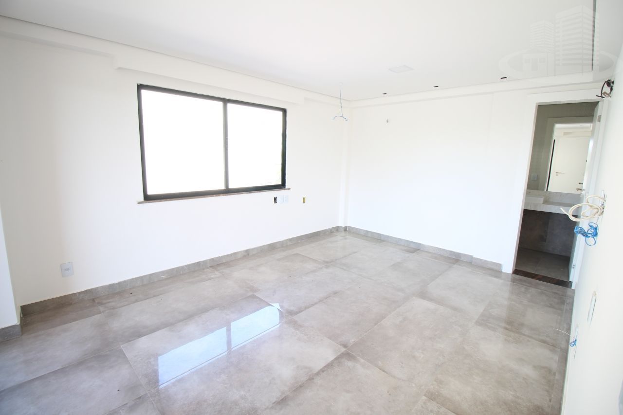 Casa de Condomínio à venda e aluguel com 4 quartos, 420m² - Foto 9