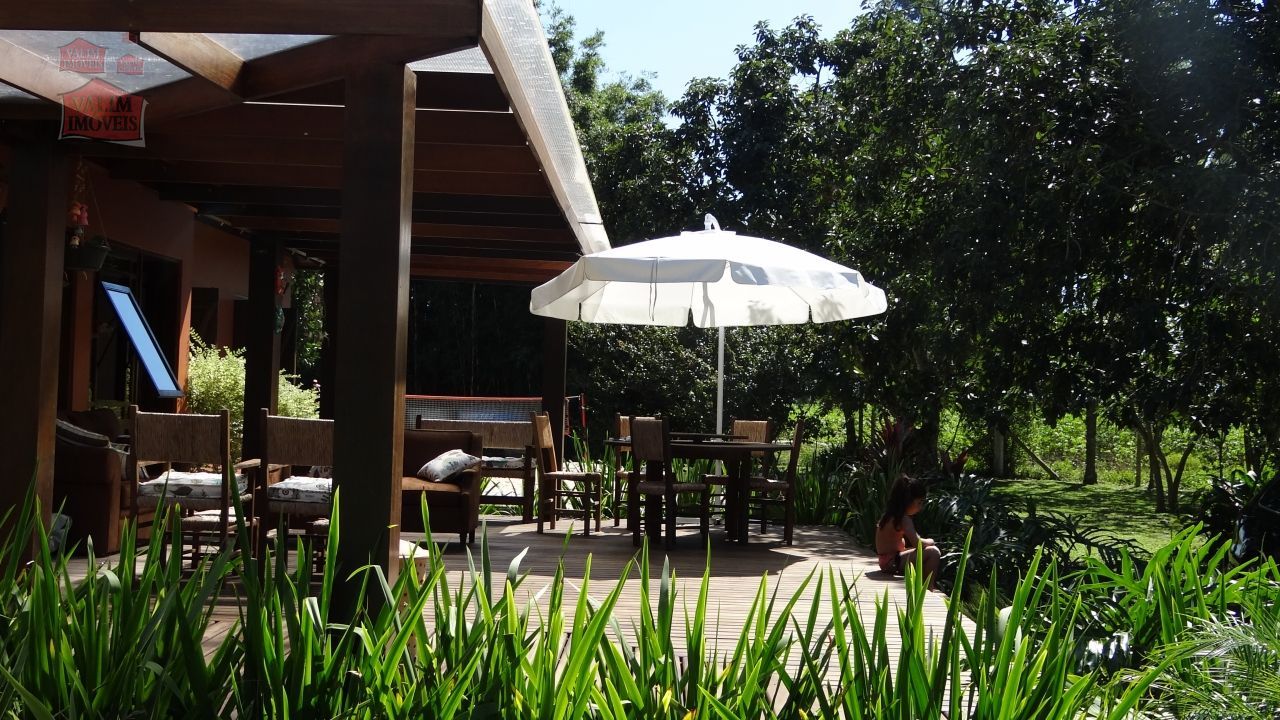 Chácara à venda com 3 quartos, 200m² - Foto 13