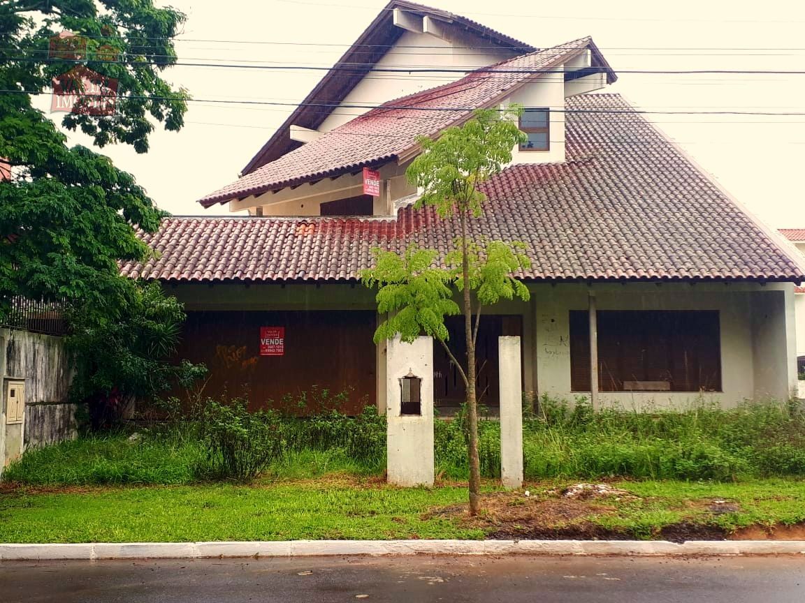 Casa, 6 quartos, 399 m² - Foto 1