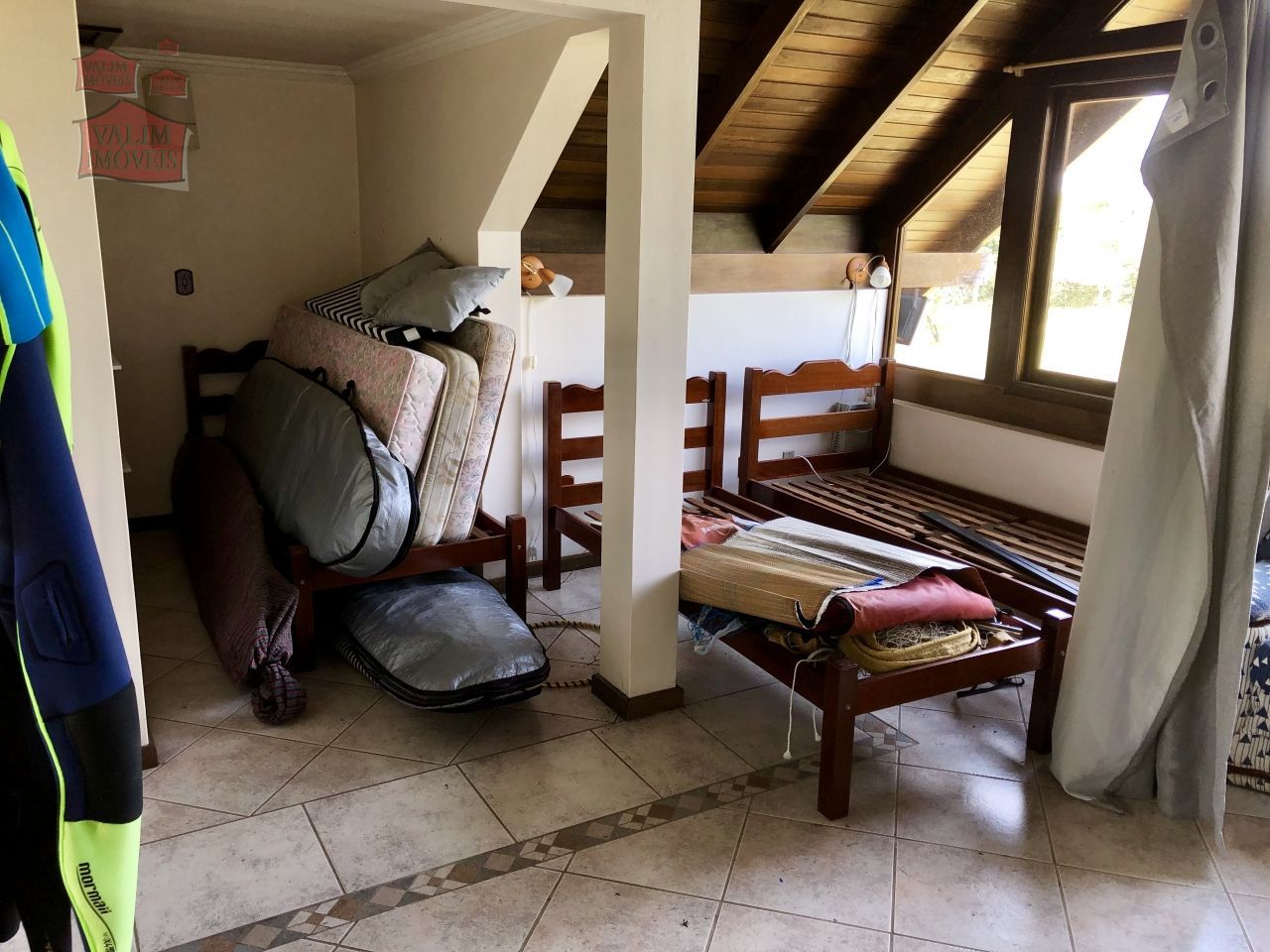 Chácara à venda com 3 quartos, 200m² - Foto 11