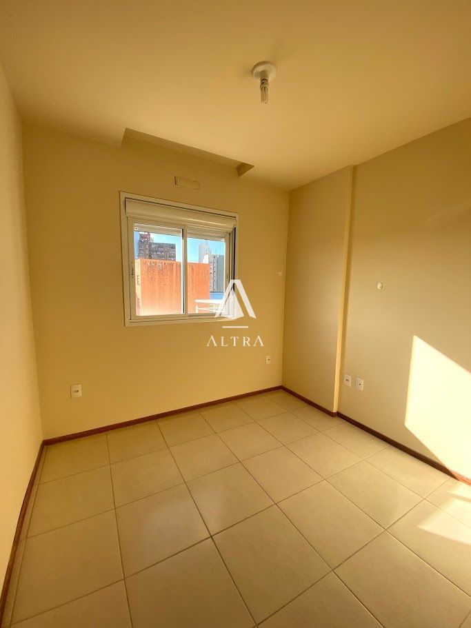 Apartamento à venda com 2 quartos, 50m² - Foto 6