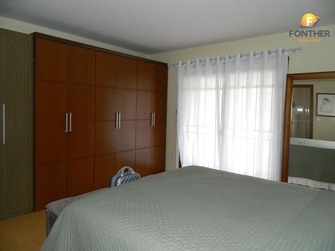 Apartamento à venda com 3 quartos, 162m² - Foto 23